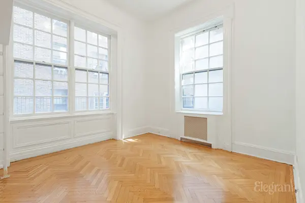 26 W 74th St #2B, New York, NY 10023-2444