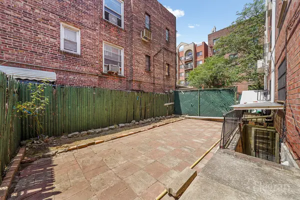 42-04  Forley St, New York, NY 11373