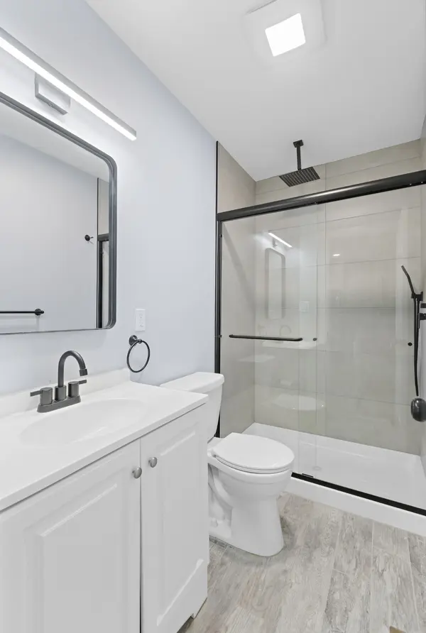 392 Palisade Ave #1, Jersey City, NJ 07307-1665