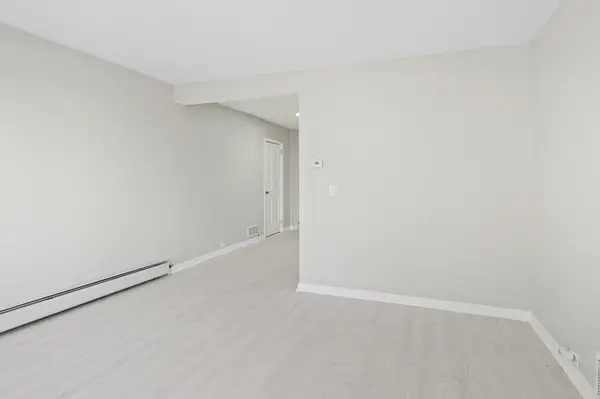 173 Lembeck Ave #2, Jersey City, NJ 07305-3802