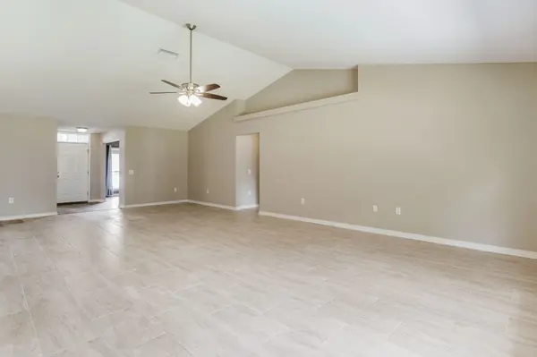 4670 Thousand Oaks Blvd, Milton, FL 32571-6274