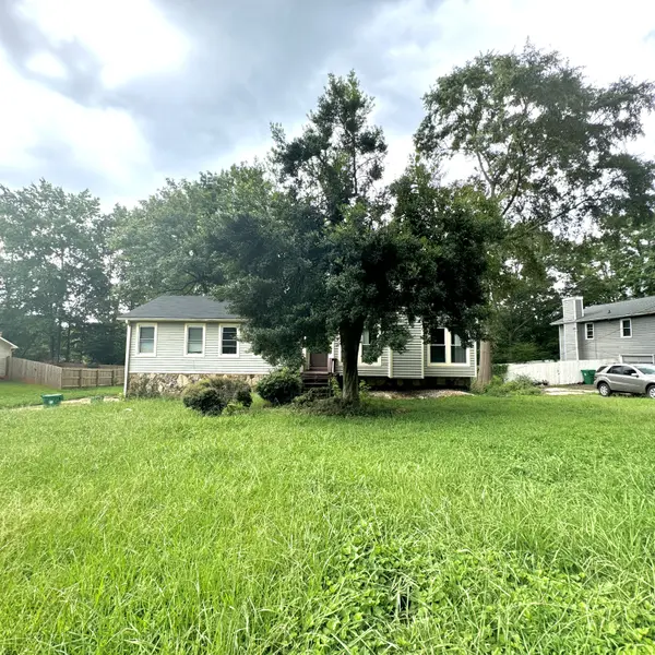 1088 Nimblewood Way, Stone Mountain, GA 30088-2329
