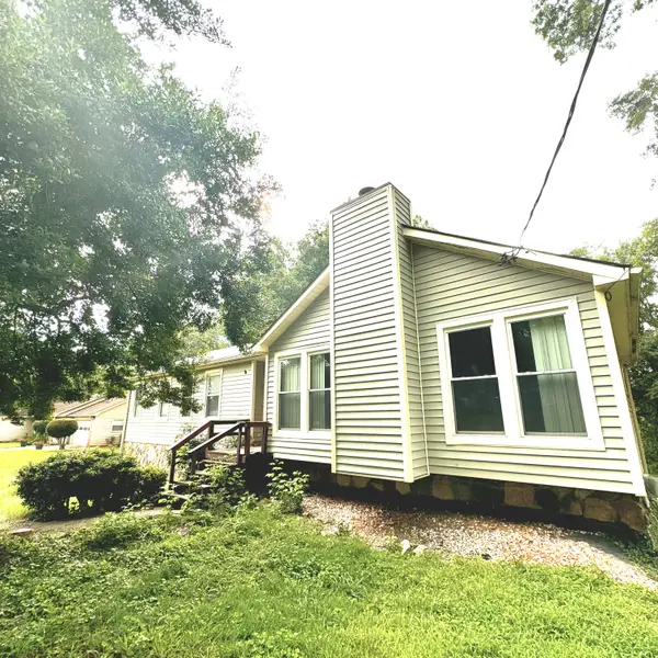 1088 Nimblewood Way, Stone Mountain, GA 30088-2329