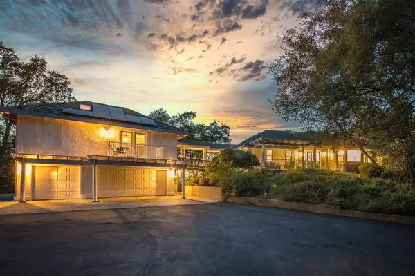 4094 Val Verde Rd, Loomis, CA 95650-9401