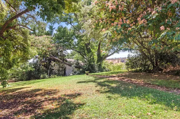 1875 Delmar Ave, Penryn, CA 95663-9556