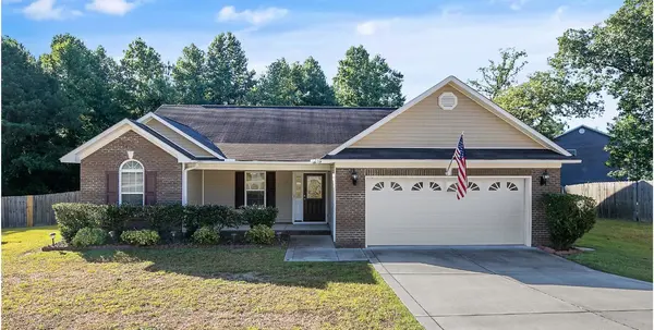 454 Corsegan Rd, Fayetteville, NC 28306-3723