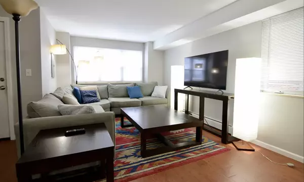 167 Beach 95th St #1, Far Rockaway, NY 11693-1302