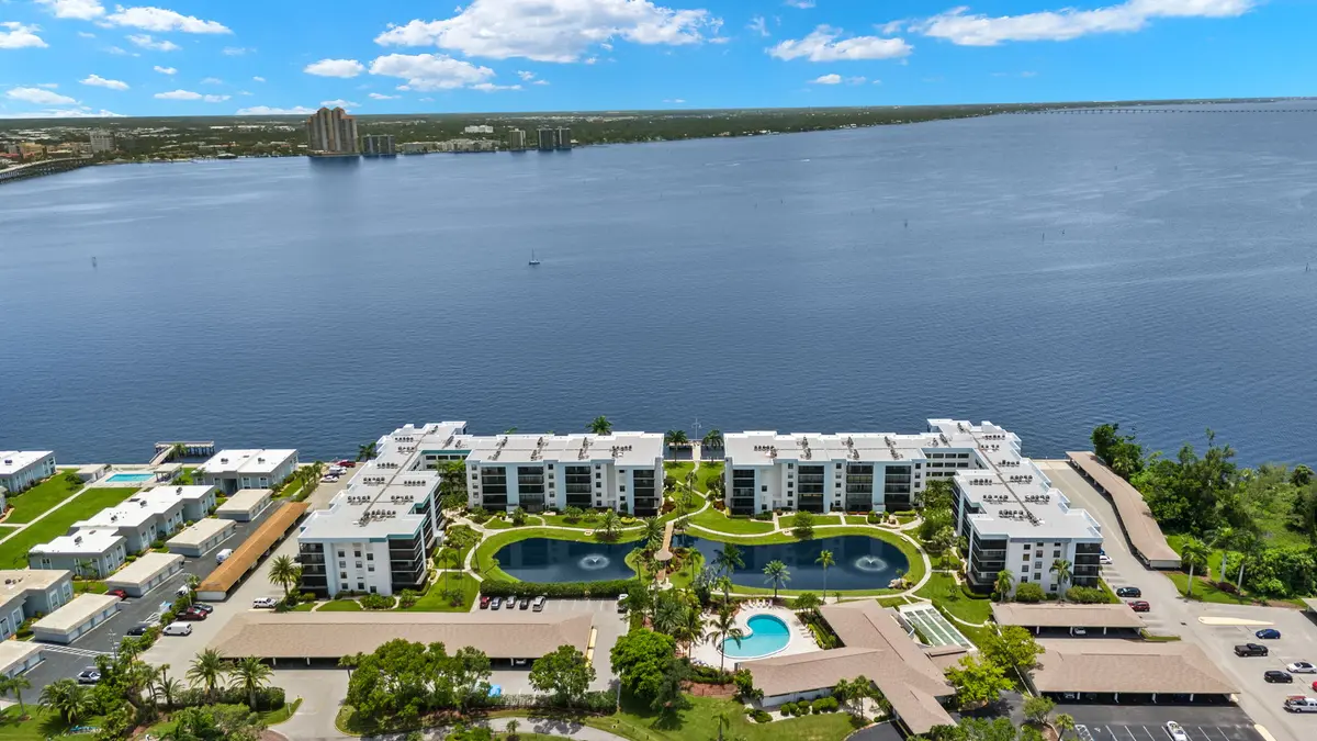 3460 N Key Dr #401, North Fort Myers, FL 33903-7030