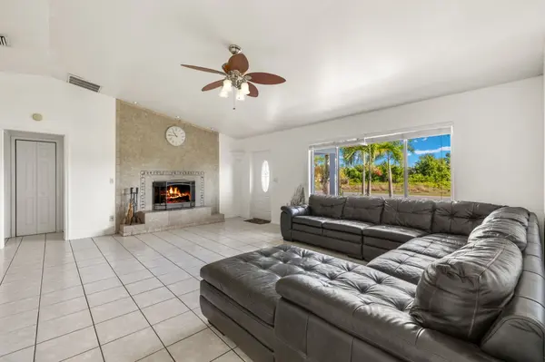 430 NW 5th St, Cape Coral, FL 33993-2350