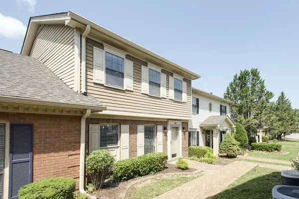 826 Brentwood Pointe #826, Brentwood, TN 37027-7989