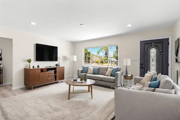 703 Mills St, Escondido, CA 92027-1945
