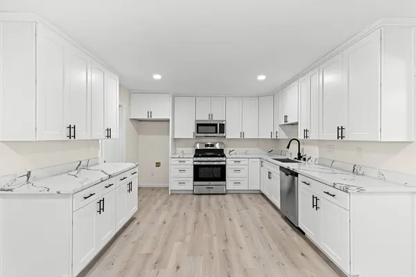 703 Mills St, Escondido, CA 92027-1945