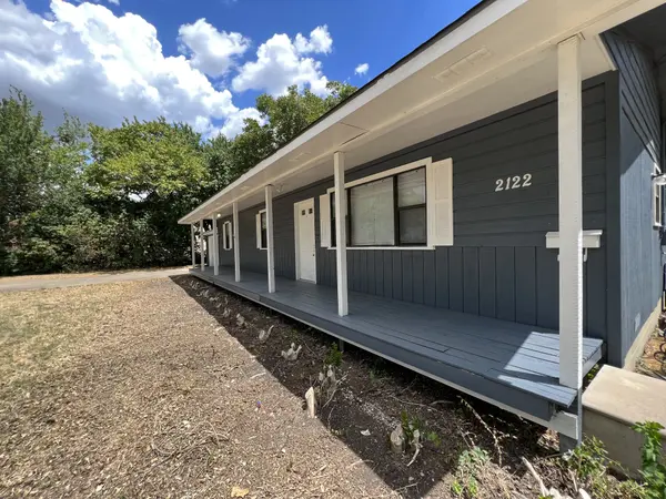 2122 E Pecan St, Sherman, TX 75090-6537