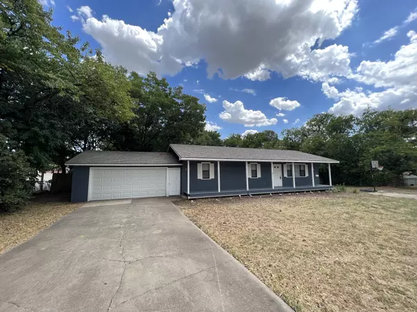 2122 E Pecan St, Sherman, TX 75090-6537