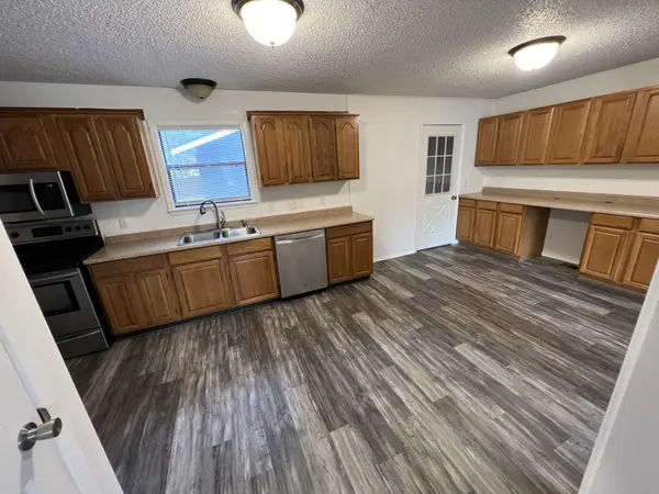 2122 E Pecan St, Sherman, TX 75090-6537