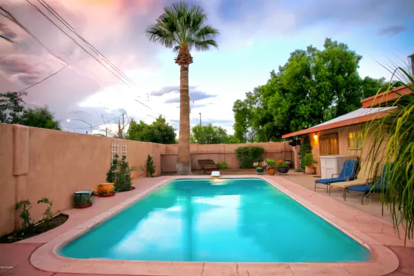 223 N Rojen Ct, Tucson, AZ 85711-2852