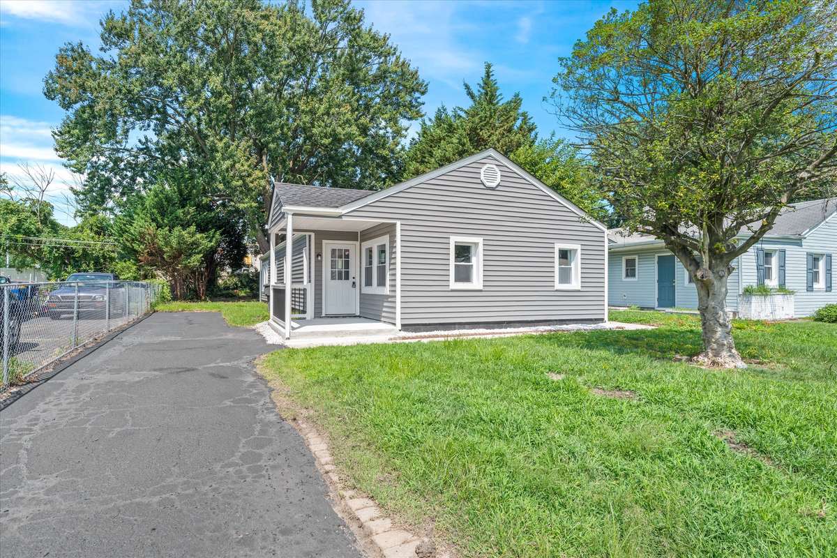 74 Evergreen Dr, Dover, DE 19901-4430