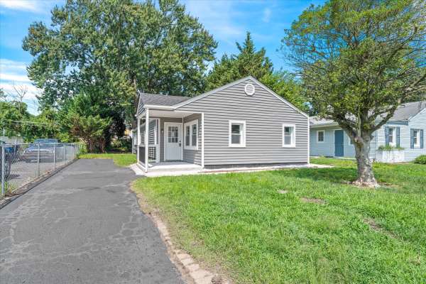 74 Evergreen Dr, Dover, DE 19901-4430