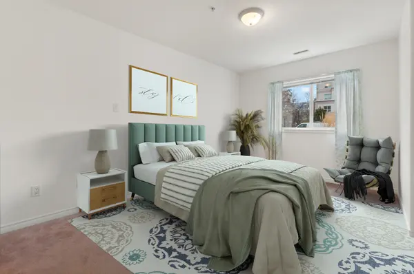 2255 Atkinson Street #104, Penticton, BC V2A 8R4