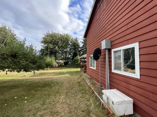 35216 Military Rd S, Auburn, WA 98001-9246