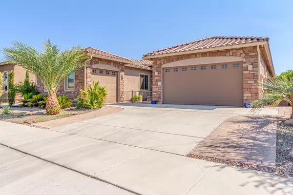 Luxurious Living in Queen Creek: A Dream Home at 21491 E Sunset Dr,Kristi Damon