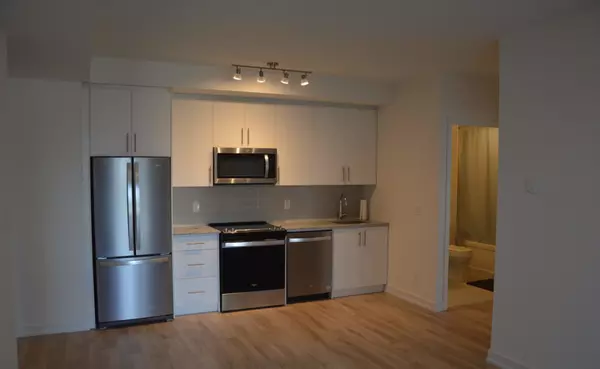 Oakville, ON L6H,335 Wheat Boom Dr #203