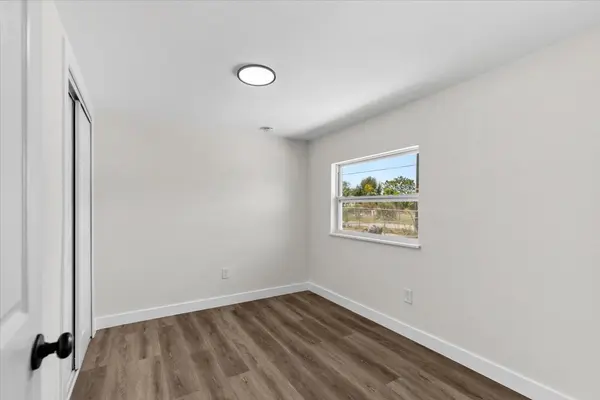 328 Nogales St, Fort Myers, FL 33916-3944