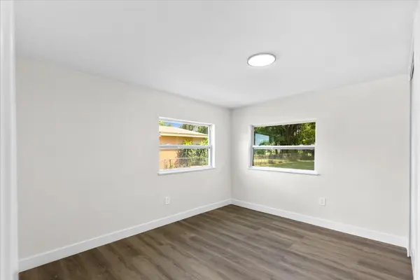 328 Nogales St, Fort Myers, FL 33916-3944