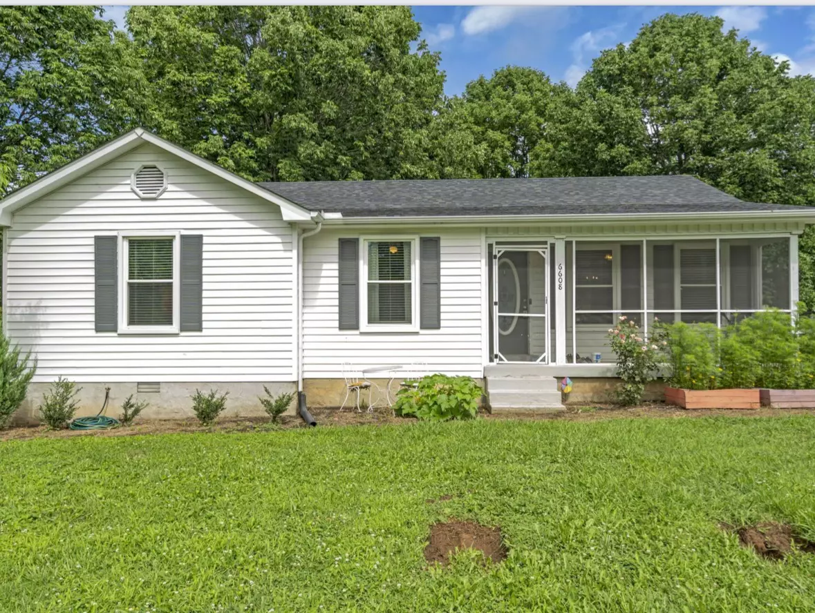 Springfield, TN 37172-5135,6608 Highway 49 E