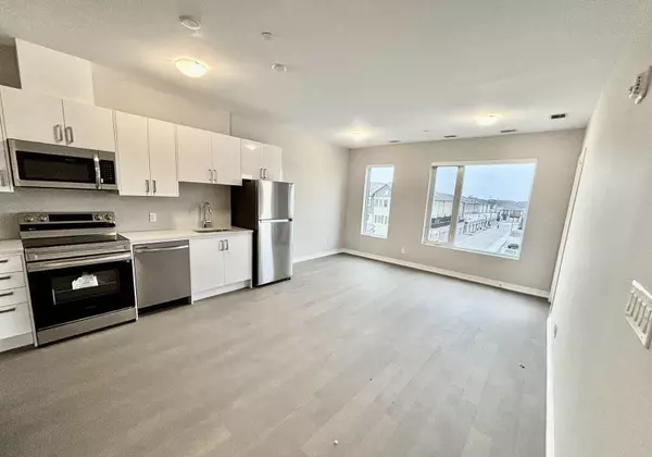 Oakville, ON L6M 5P8,3285 Carding Mill Trl #301