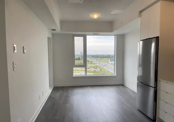 Milton, ON L9E,1440 Clarriage Ct #616