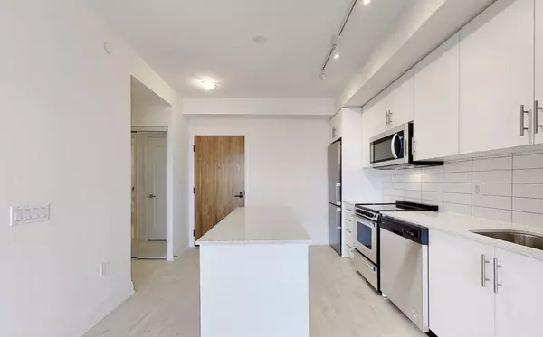 Oakville, ON L6M 1L9,509 Dundas St W #611