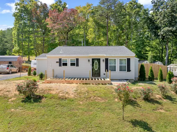 229 Ridge Top Cir, Sunbright, TN 37872-3316