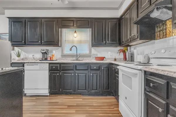 17 Bracken Dr, Moultrie, GA 31768-6818