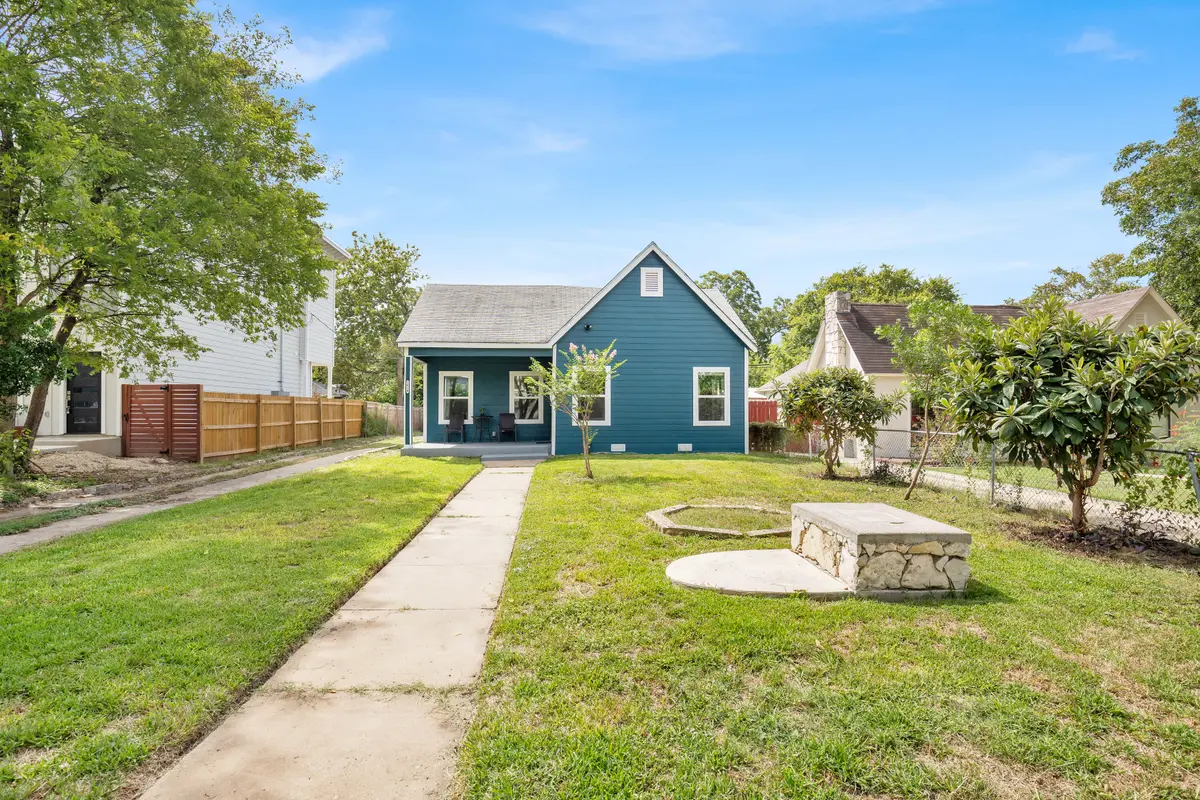 1410 Hicks Ave, San Antonio, TX 78210-4204
