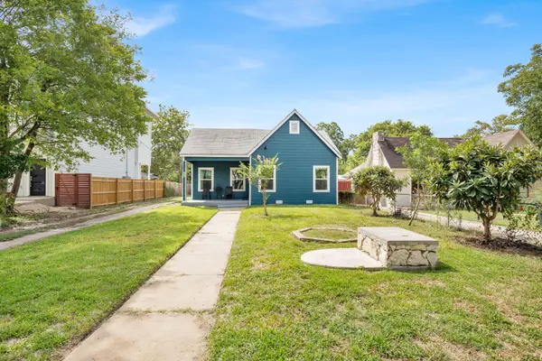 1410 Hicks Ave, San Antonio, TX 78210-4204