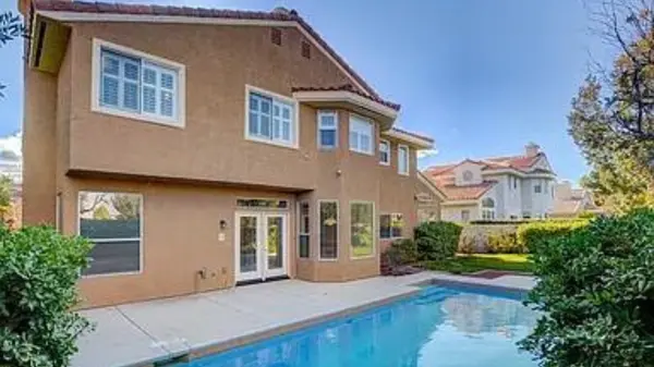 8904 St Pierre Dr, Las Vegas, NV 89134-1846