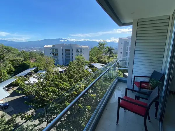 San Jose, rica,Bosques de Escazu #403A