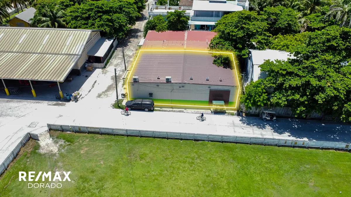 Bussiness Property for sale In San Pedro Town