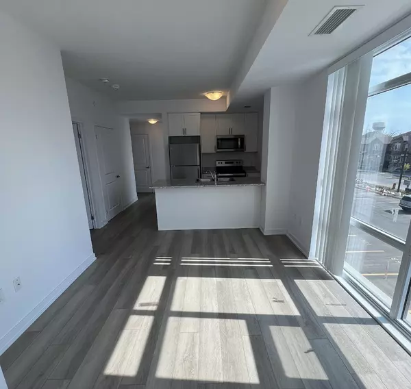 Hamilton, ON L8B 2A5,460 Dundas St E #227