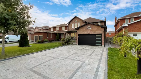 Vaughan, ON L4L 5C7,84 Burgosa Ct