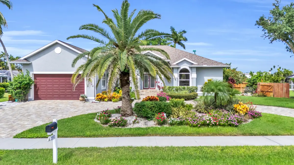 392 Yellowbird St, Marco Island, FL 34145-3958