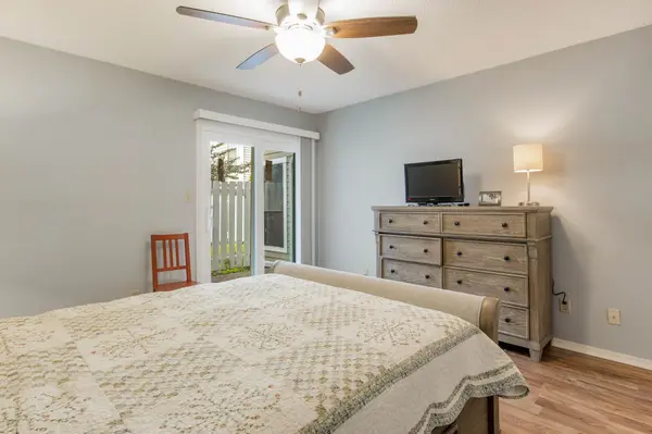 7171 N 9th Ave #F1, Pensacola, 32504