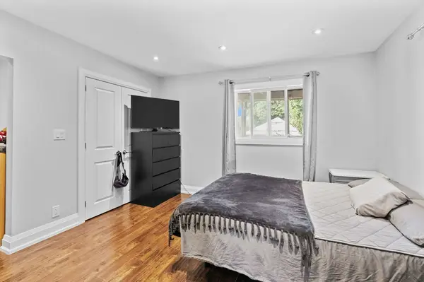 801 Main Street E, Hamilton, ON L8M 1L5