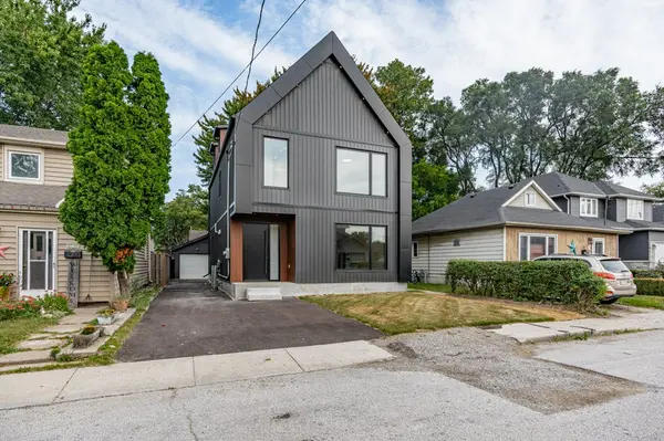 21 CLARE Avenue, Hamilton, ON L8H 7C9