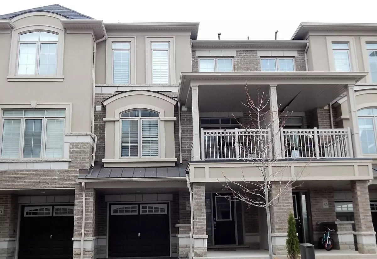 Oakville, ON L6M 0S4,2435 Greenwich Dr #70