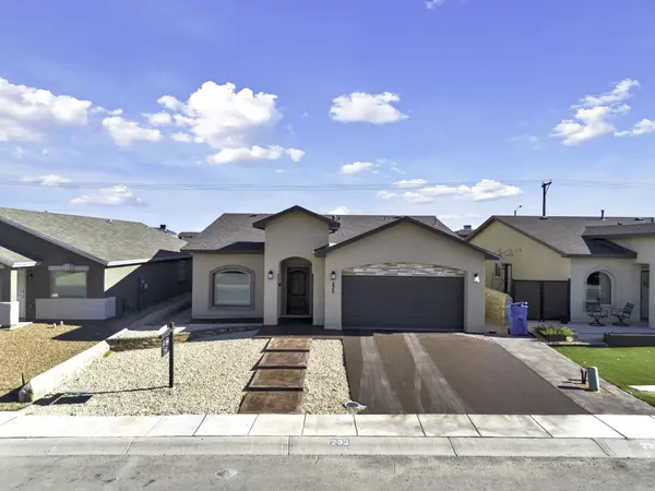 232 Flor Papagayo Way, El Paso, TX 79927-3415