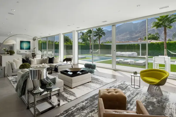 3068 Linea Ter, Palm Springs, CA 92264-4518
