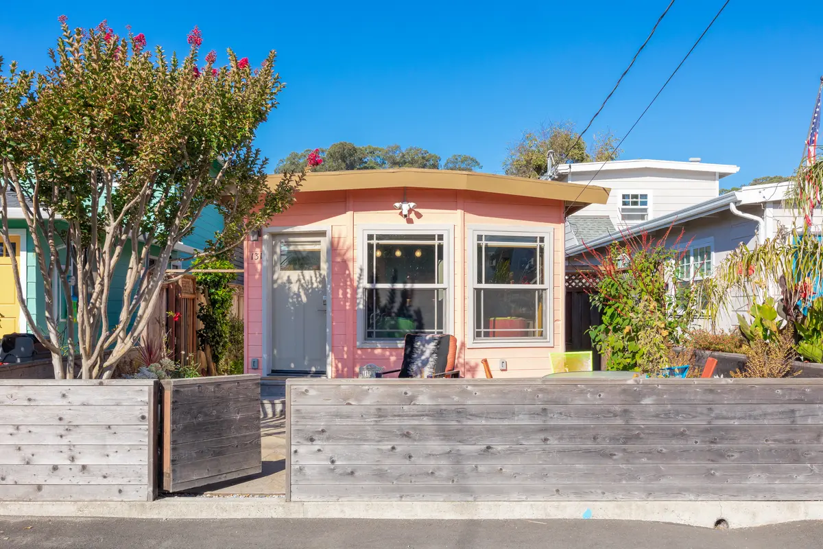 131 Anchorage Ave, Santa Cruz, CA 95062-5416