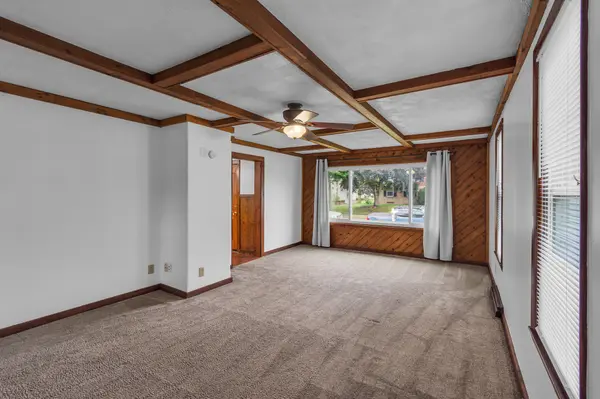 2239 S 76th St, Milwaukee, WI 53219-1830